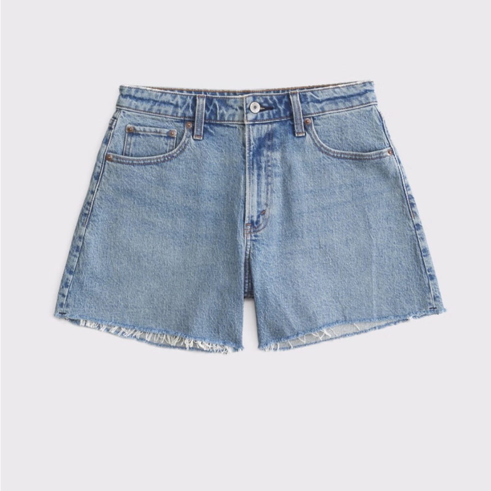 Abercrombie & Fitch Curve Love High Rise Dad Short